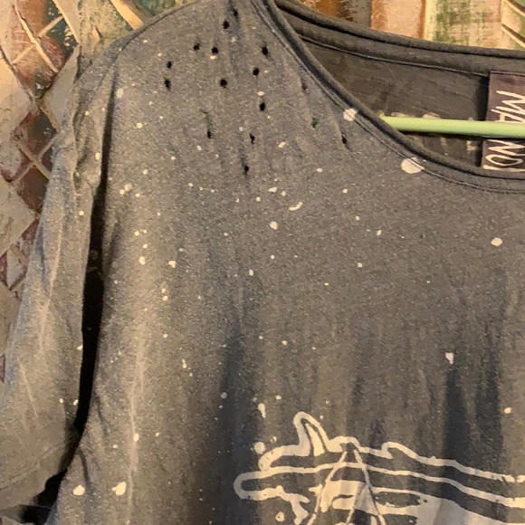 Magnolia Pearl Happy Tee - Picture 8 of 12